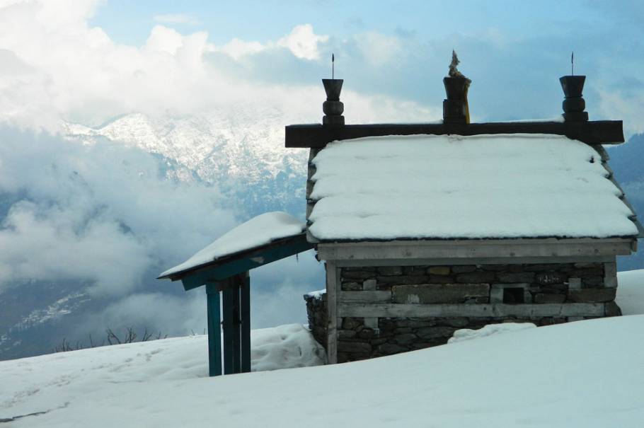 Bijli Mahadev Winter Trek, Himachal Pradesh
