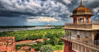 Image of It's time to bring some happiness in life with a romantic trip to Agra 